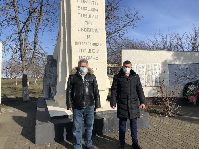 E8D049A4-6FB8-423E-A4BE-11DD90C2F174