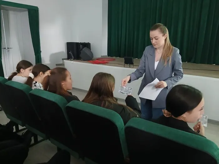 e64d3f75-236d-4b0e-9dc8-c9624e73cf77