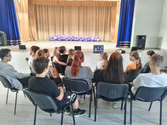 99676032-2a4c-47ff-b647-c9e0c09fb9dd